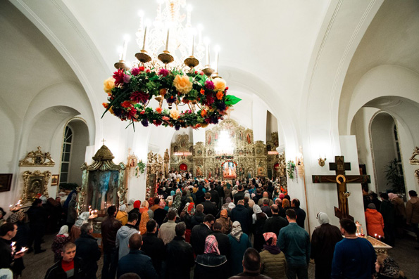 Христос Воскресе из мертвых...