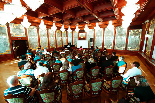 Апостолы для апостолов