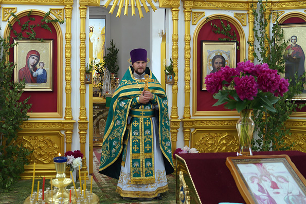 День Святой Троицы широко отметили в Усадах