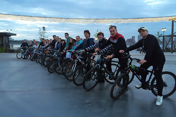 Необычный вечер провели участники православного молодежного клуба Казани