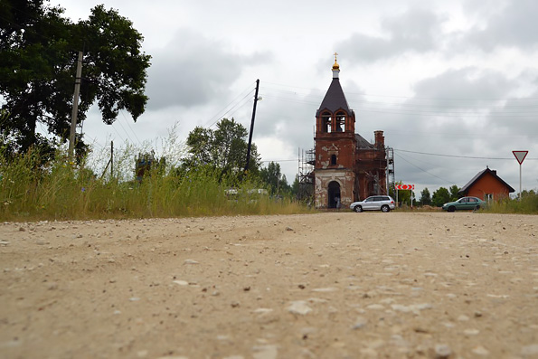Восстанавливающийся храм Петра и Павла села Умяк отметил престольный праздник