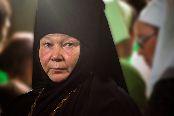 Митрополит Феофан поздравил настоятельницу Зилантова монастыря игумению Сергию (Лакатош) с 70-летием