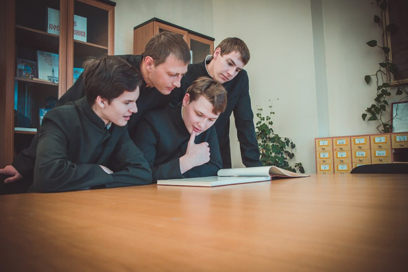 Для чего мне духовное образование?