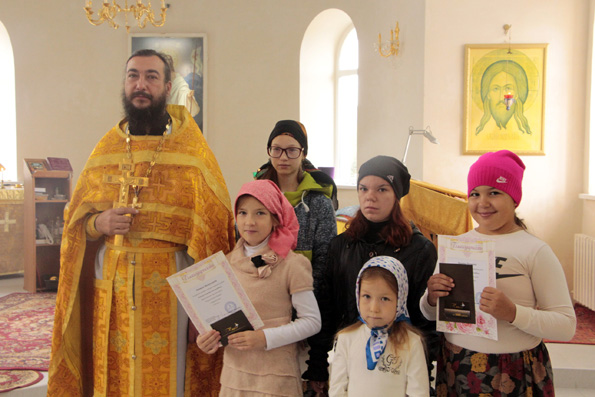 В Покровском благочинии завершился конкурс детских творческих работ «Детская площадка глазами детей»