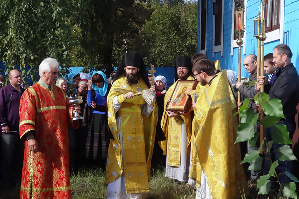 В поселке Юдино отметили престольный праздник храма