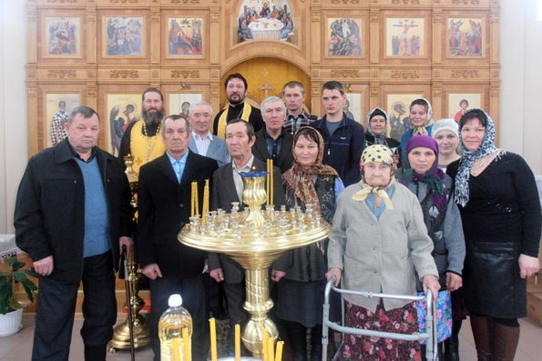 В селе Городище для жителей с ограниченными возможностями совершили Таинство Соборования