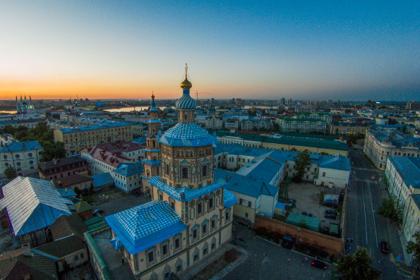 В Петропавловском соборе Казани благоустраивается прихрамовая территория