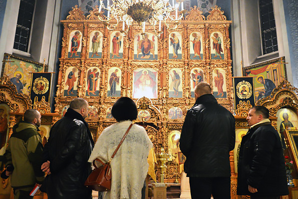 Набережночелнинских казаков знакомят с основами Православия