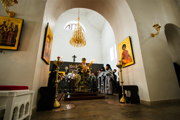 Митрополит Феофан совершил Литургию Преждеосвященных Даров в Свияжском монастыре