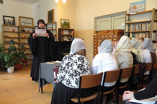 Успенский приход Казани провел музыкально-поэтический вечер, посвященный Дню православной книги