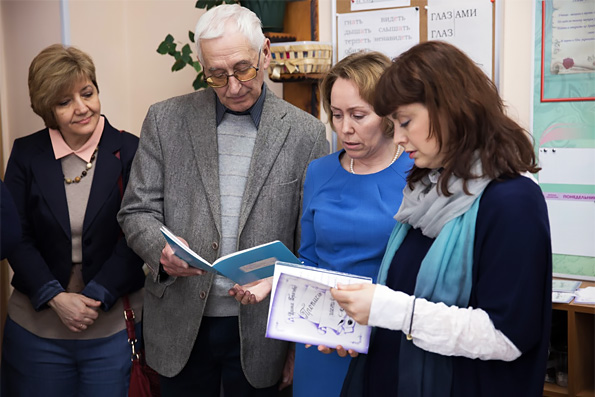 Духосошественский храм и православную гимназию города Казани посетили ученые-филологи