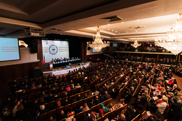 Представители Татарстанской митрополии приняли участие в III Съезде народов Татарстана