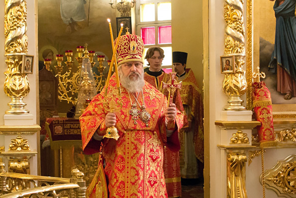 Ко дню Святой Пасхи ряд священнослужителей Чистопольской епархии был удостоен церковных наград