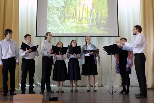 На архиерейском подворье священномученика Кирилла Казанского прошли пасхальные мероприятия