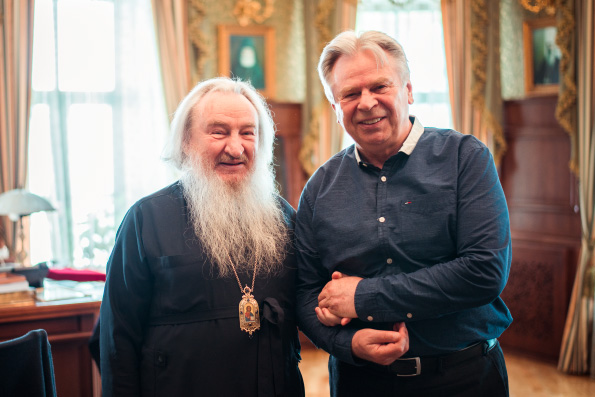 Митрополит Феофан встретился с директором Института этнологии и антропологии РАН В.А. Тишковым