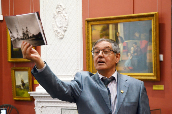 В Казани прошел творческий вечер доцента Казанской духовной семинарии Анатолия Елдашева