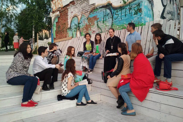 В молодёжном клубе «Азбука» продолжаются евангельские беседы