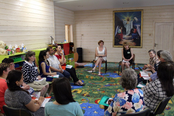 Сотрудники казанского центра защиты материнства приняли участие в семинаре «Школа НКО»