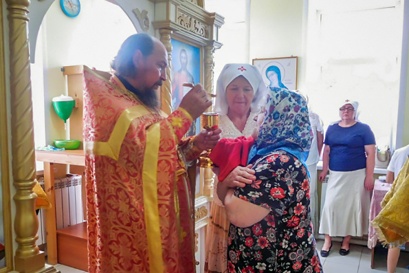 В храме Центральной районной больницы поселка Алексеевское состоялась Литургия