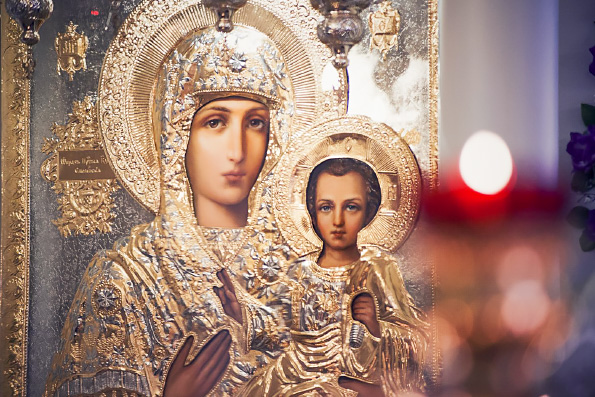 Храм Смоленской иконы Божией Матери города Казани отметил престольный праздник