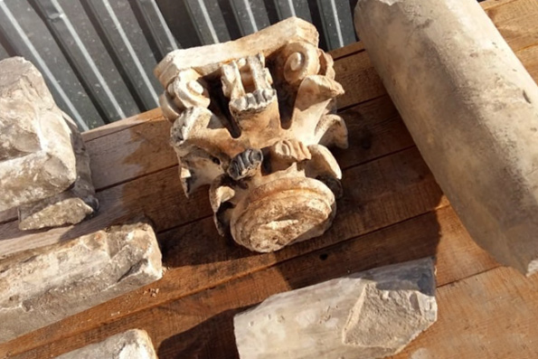 В ходе реставрации Петропавловского собора Казани найдена капитель, уцелевшая в пожаре XIX века