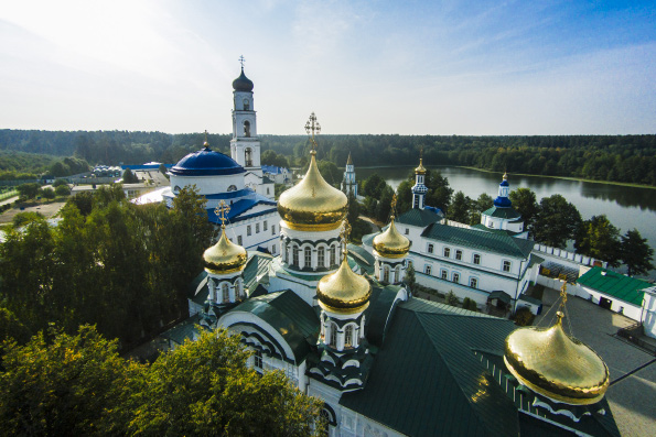 В Раифском монастыре обновлены уникальные солнечные часы