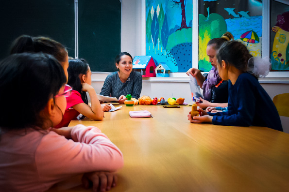 Режиссер Набережночелнинского государственного театра кукол встретилась с воспитанниками клуба юных спасателей «Спас»