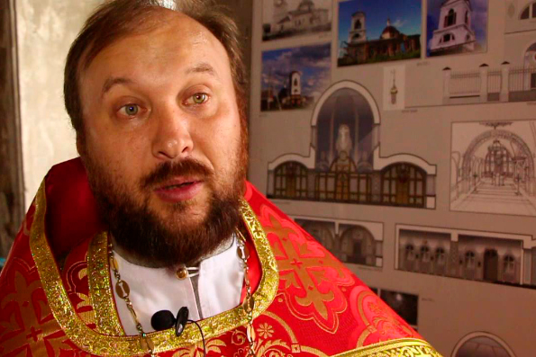 Настоятеля храма Богоявления Господня села Исаково поздравили с 15-летием священнического служения