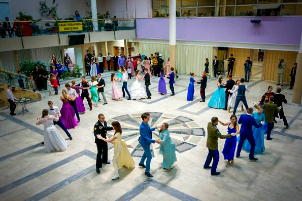 В елабужском Дворце культуры прошел традиционный благотворительный бал