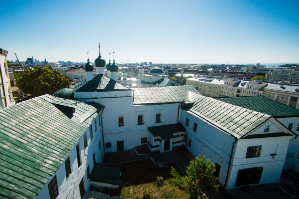 В Казани состоялся концерт молодежного ансамбля «Надежда», посвященный 20-летию воскресной школы Иоанно-Предтеченского монастыря