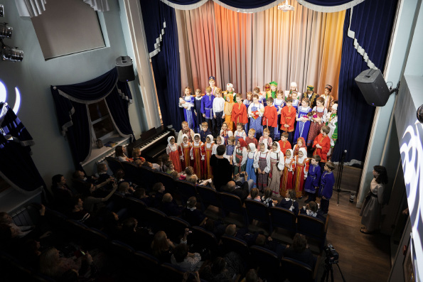 В казанской православной гимназии отметили День матери