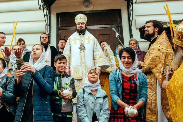 В Альметьевске освятили новое здание православной гимназии