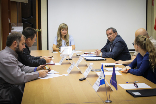 В Общественной палате Иркутской области прошла встреча с участием представителя Казанской епархии