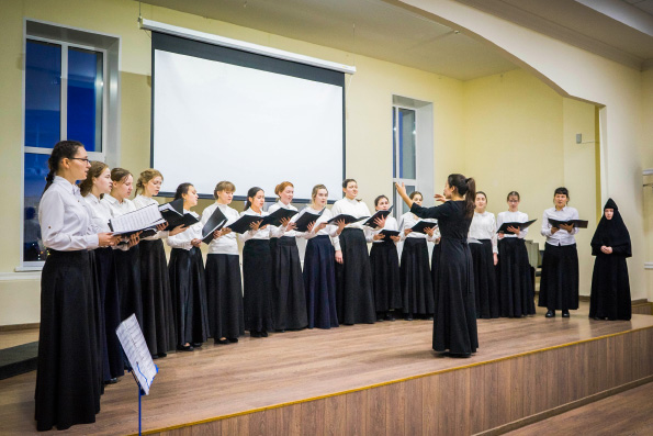 Регентское отделение Казанской духовной семинарии посетила комиссия Учебного комитета РПЦ