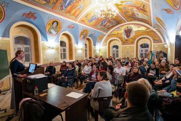 В Казани прошел семинар «Родители и дети. Привязанность, доверие — мостик к взаимопониманию»