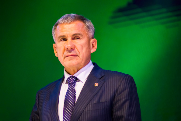 Президент Республики Татарстан Рустам Минниханов стал лауреатом международной премии «Вера и верность» Фонда Андрея Первозванного