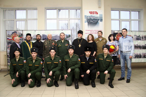 Священнослужитель Казанской епархии напутствовал татарстанских призывников, готовящихся к отправке на военную службу