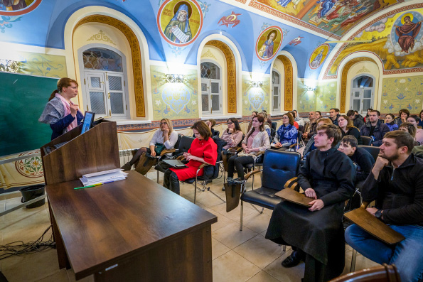 В Духосошественском храме Казани состоится лекция, посвященная отношениям родителей и детей