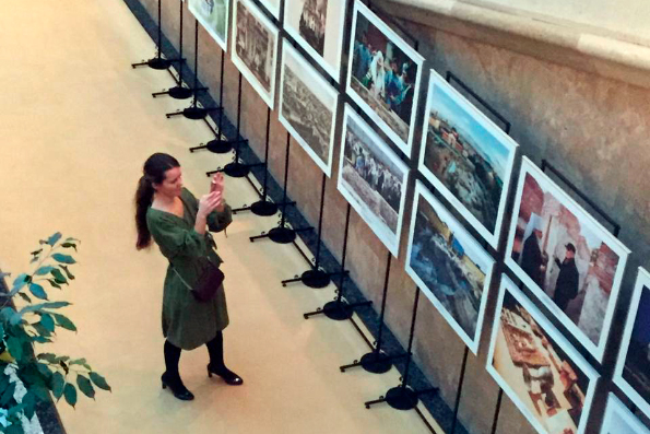 Фотовыставка в Храме Христа Спасителя