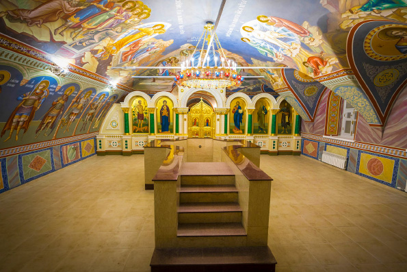 В Духосошественском храме начинается очередной цикл огласительных бесед для готовящихся принять Крещение