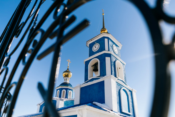 В Покровском храме села Тюлячи состоялся мастер-класс по росписи имбирных пряников