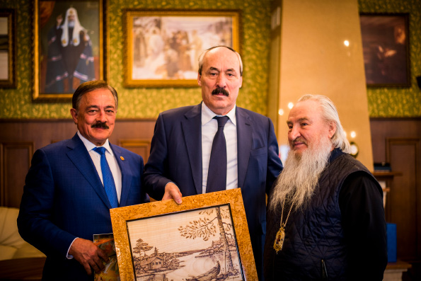 Состоялась встреча главы Татарстанской митрополии с представителем РФ при Организации исламского сотрудничества