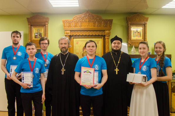 Команда студентов Казанской духовной семинарии заняла 2-е место в конкурсе «Что? Где? Когда?»