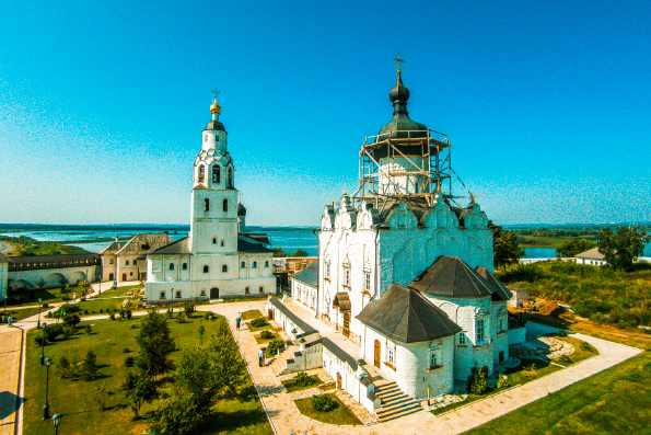 Начали действовать новые правила посещения Успенского собора Свияжского монастыря