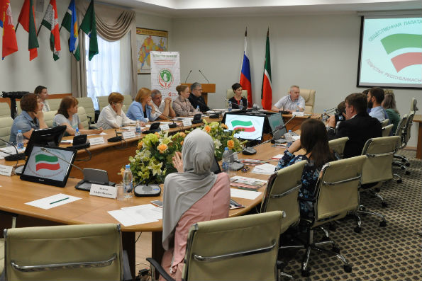 При участии представителей Казанской епархии в Общественной палате РТ прошел круглый стол, посвященный фестивалю «Татарстан за жизнь - 2019»