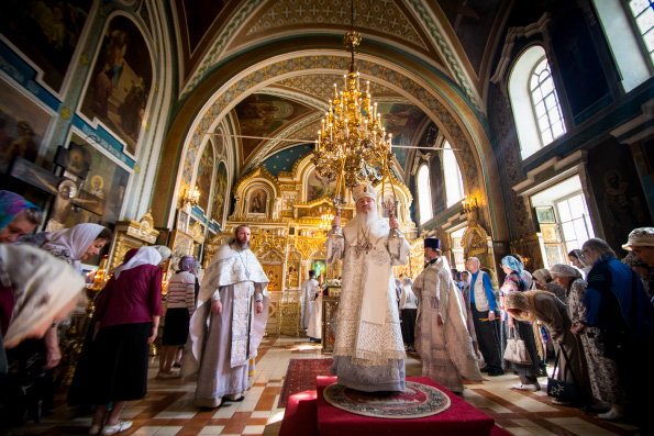 В праздник Вознесения Господня митрополит Феофан совершил Литургию в Никольском соборе Казани