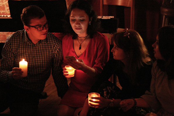 Участники молодежной театральной студии провели творческий вечер