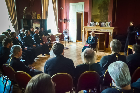 Священнослужители Казанской епархии прошли стажировку по больничному служению в Москве