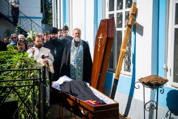 Состоялось отпевание архимандрита Нектария (Демина)