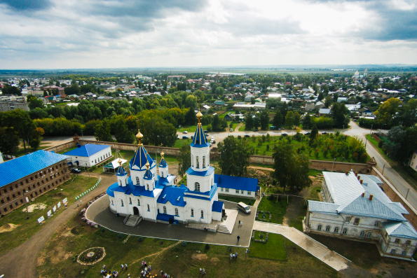 В елабужском монастыре открылись катехизаторские курсы